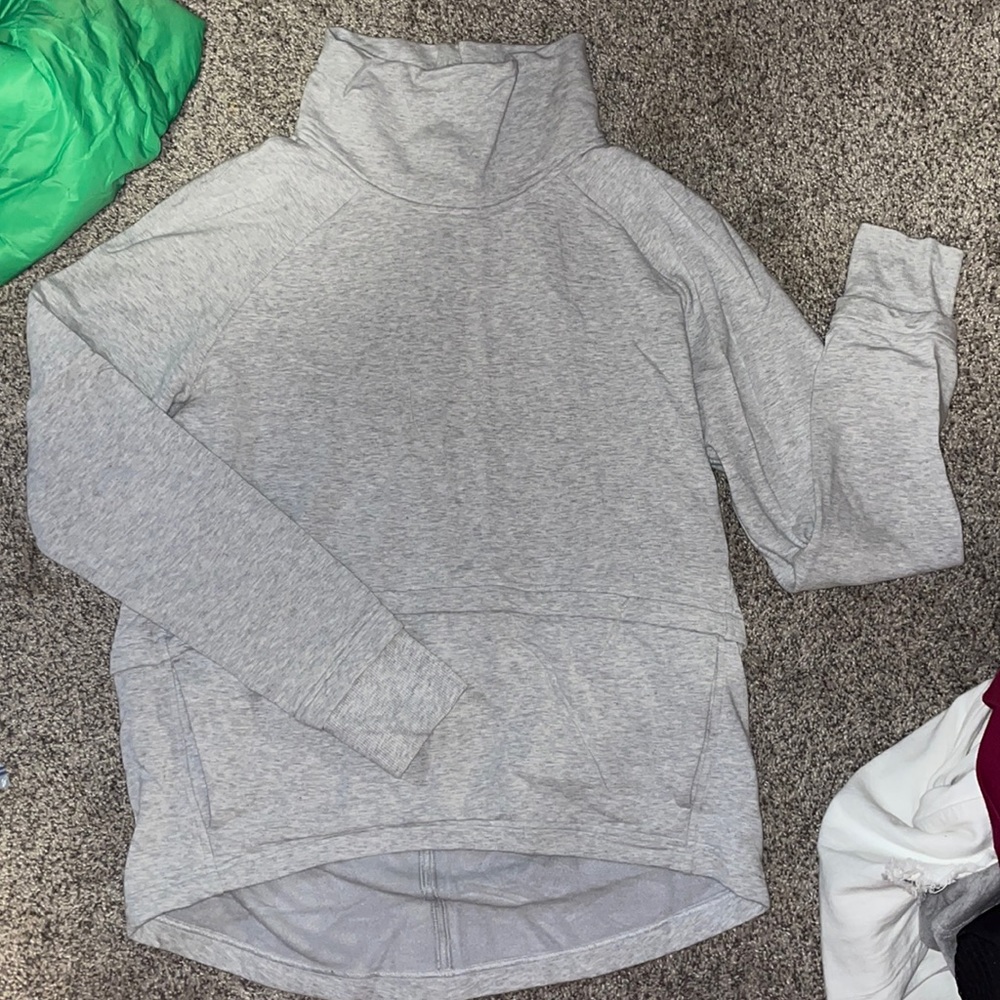 Lululemon sweatshirt